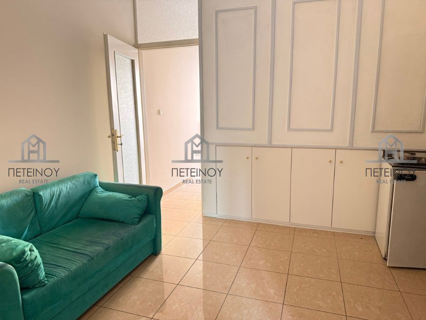 Γκαρσονιέρα 30τμ - ΜΠ3022